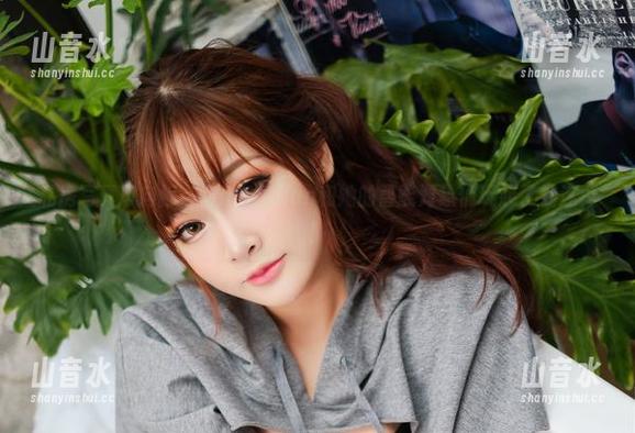 MiMi Chan 私房写真风向标:MiMi Chan和她的智能对象们玩起了捉迷藏!